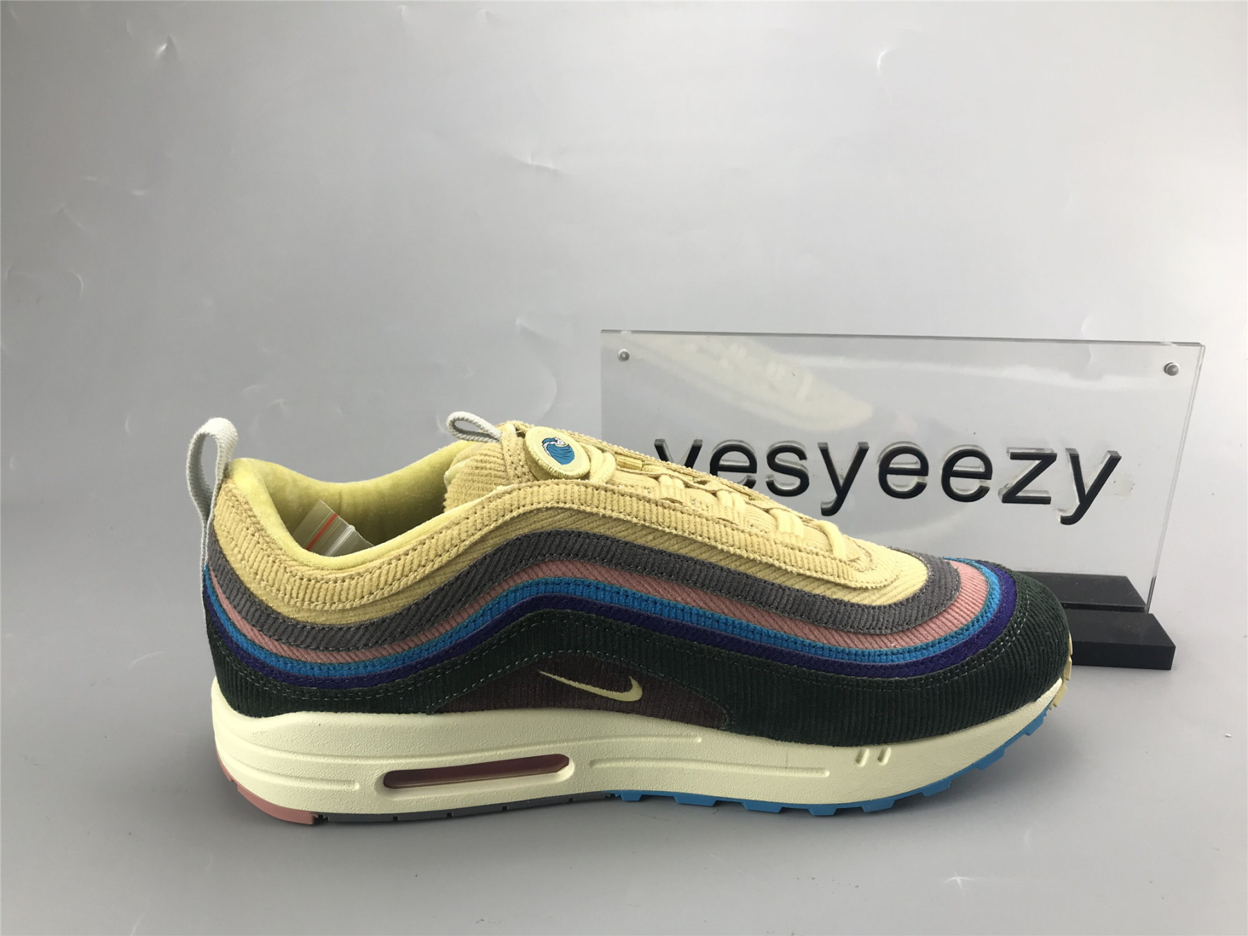 UA NIKE AIR MAX 1/97 VF SW SEAN WOTHERSPOON
