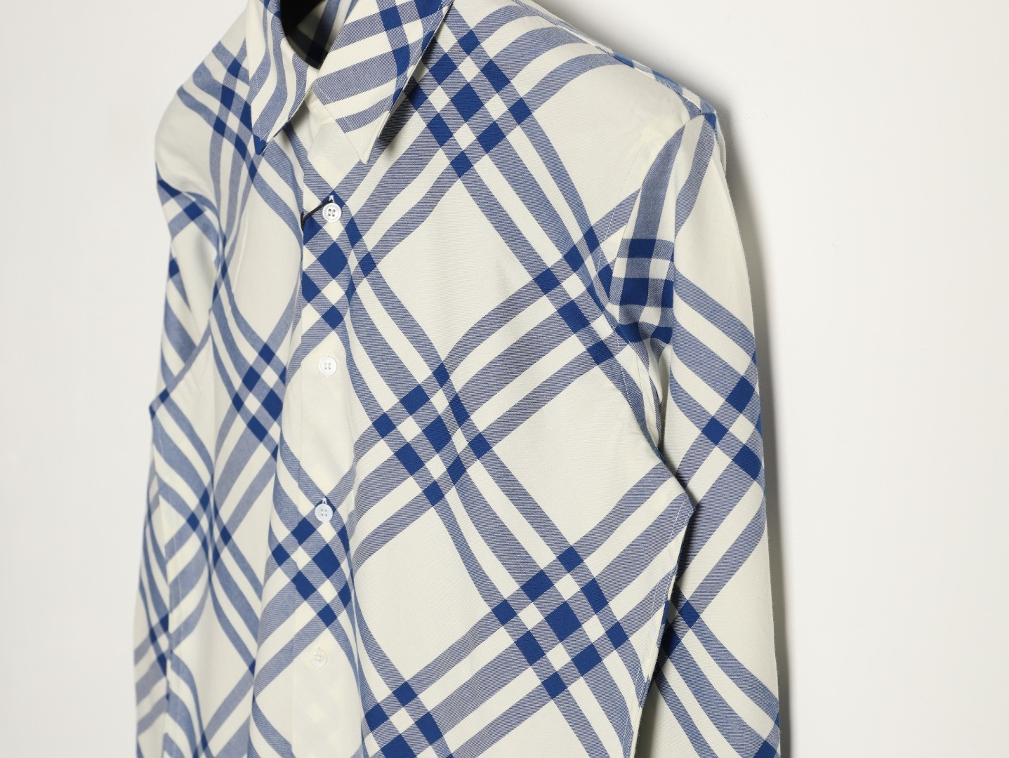 Burberry Long-sleeved Shirts