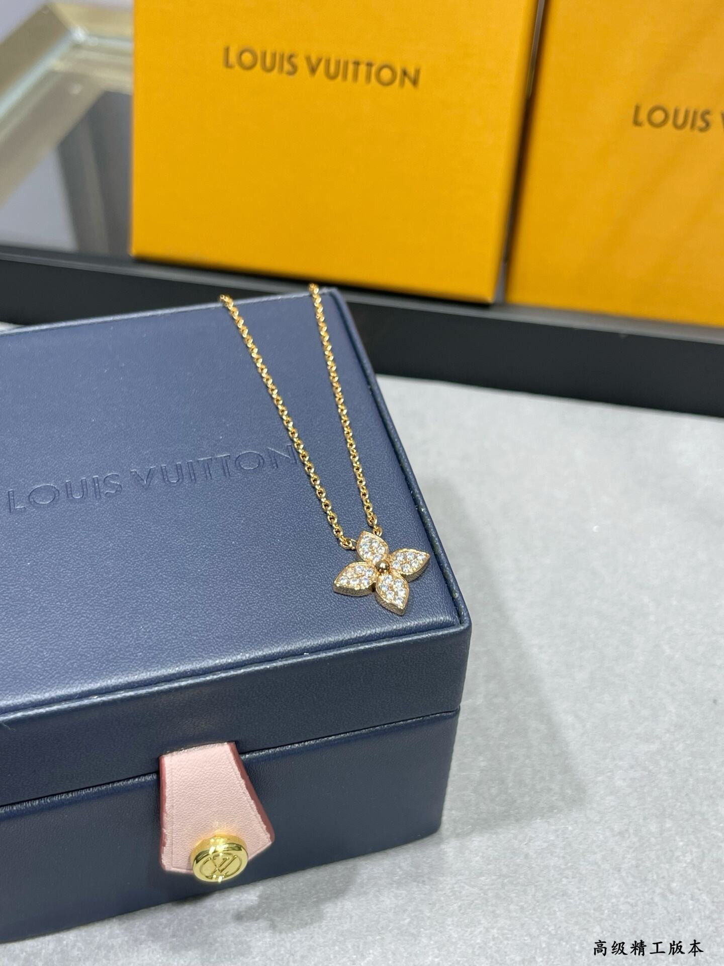 LV Single Flower Full D1am0nd Necklace