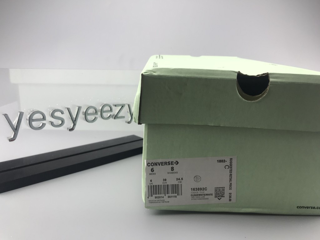 UA OFF WHITE CONVERSE CHUCK 70
