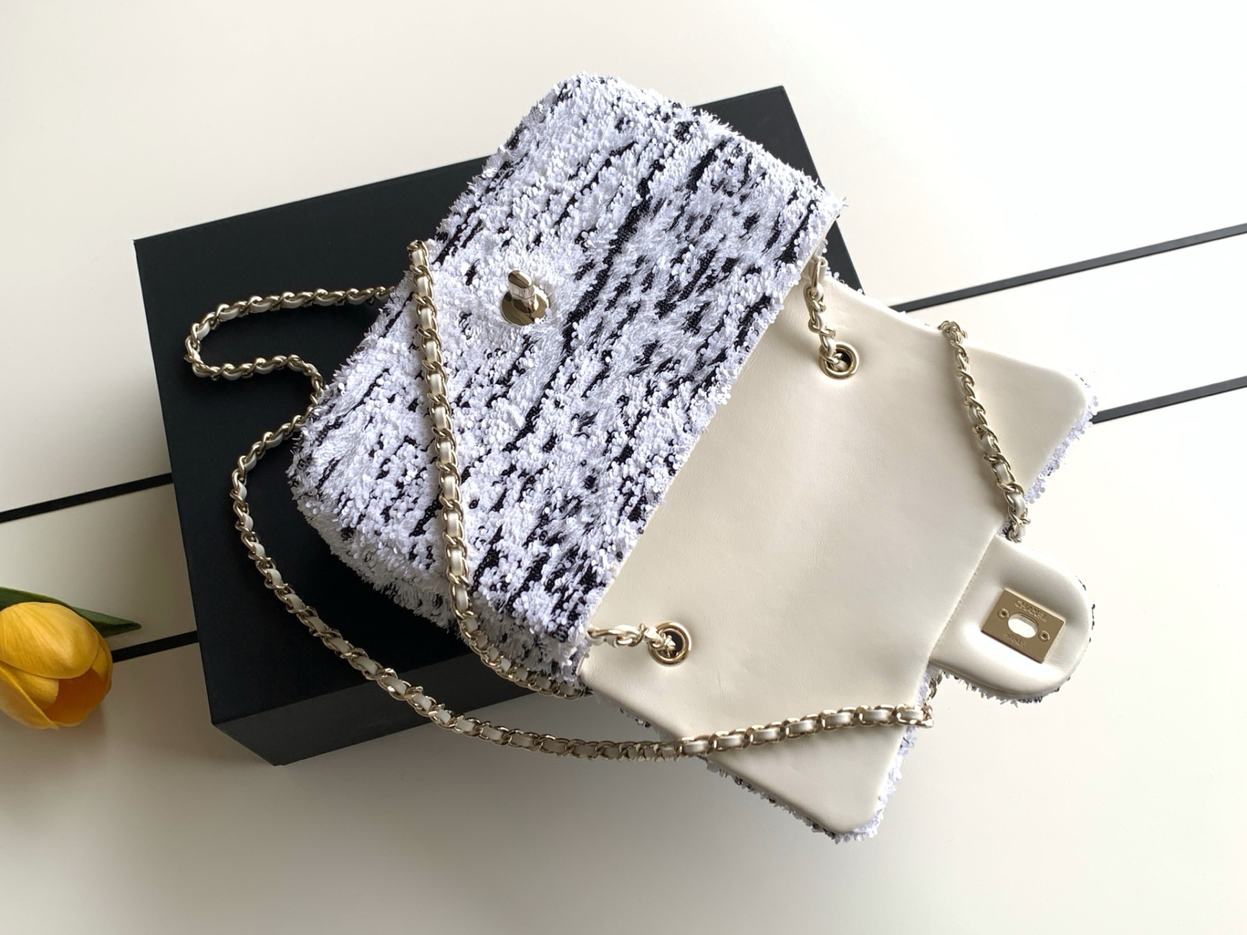 Ch**el flap bag as4418 14x21x8cm