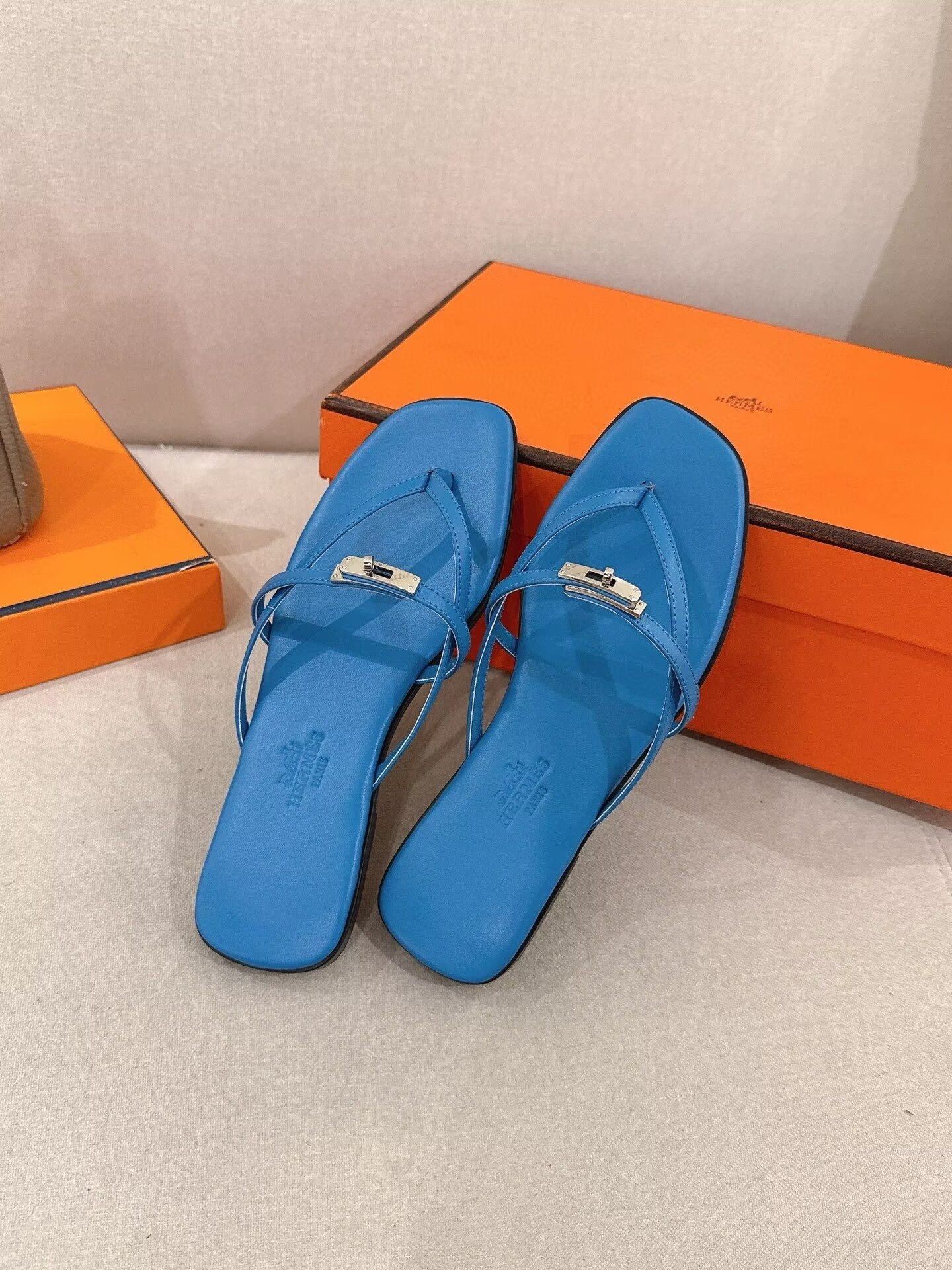 UA Hermès Miss Sandals