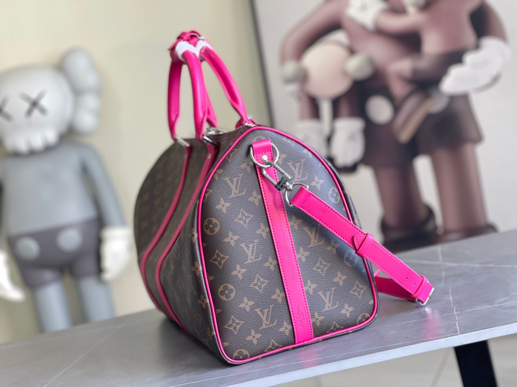 LV Keepall Bandouliere 45 M13807 45 x 27 x 20 cm