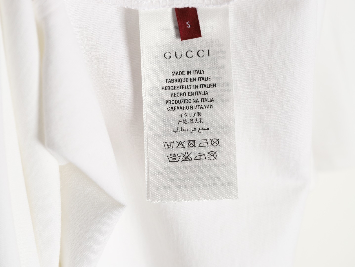 GUCCI Short-sleeved T-shirt