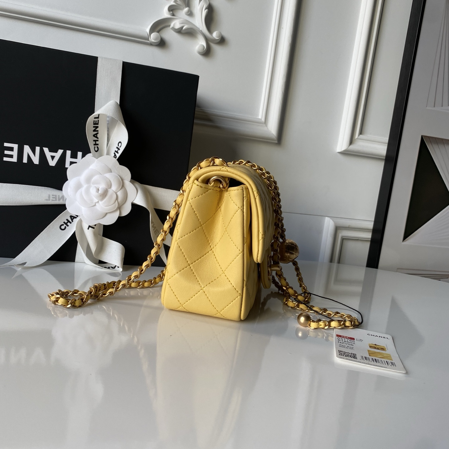 Ch**el MINI FLAP BAG 13.5x17x8cm