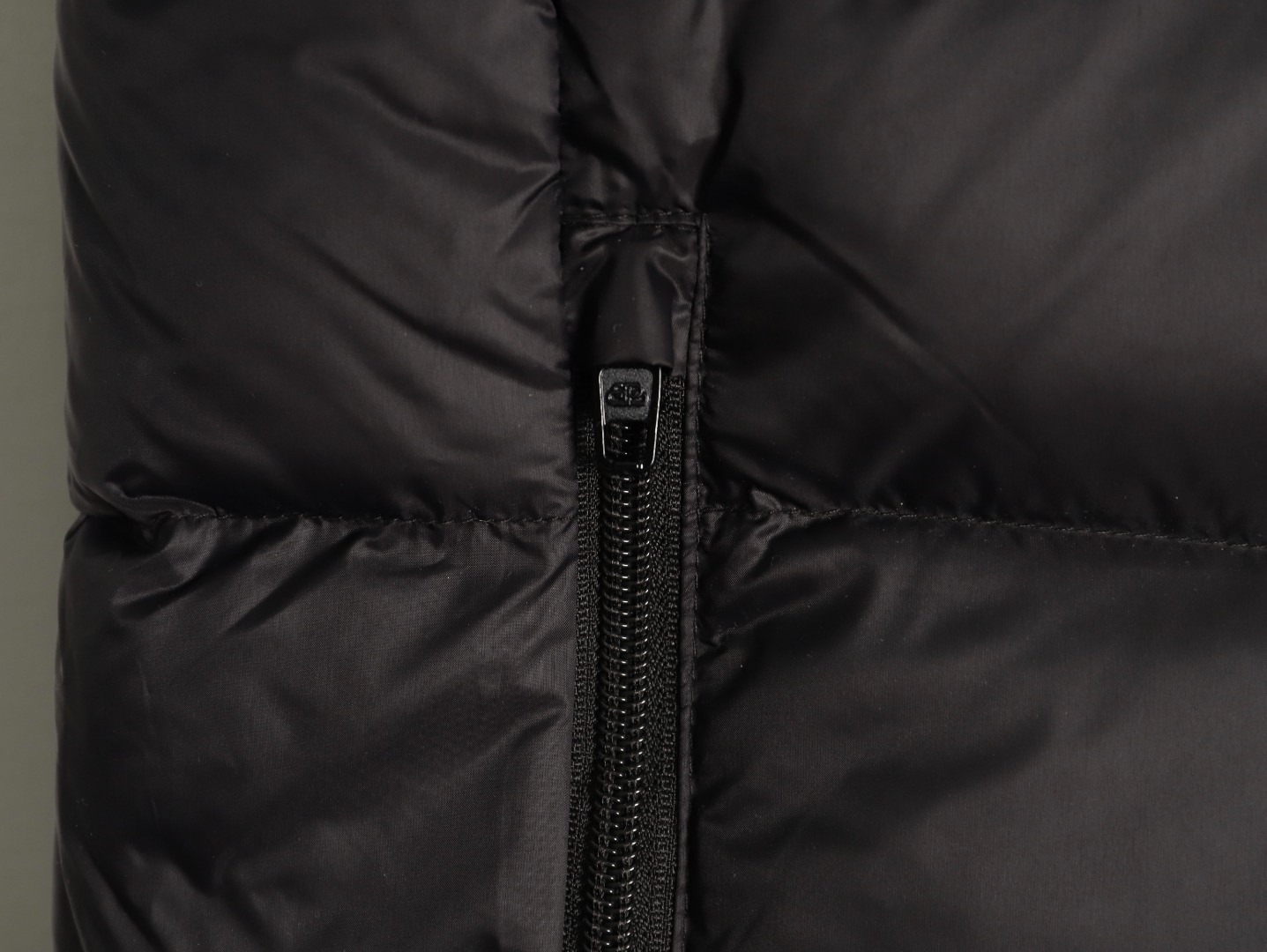 Ba1en*iaga BLCG Puffer Vest