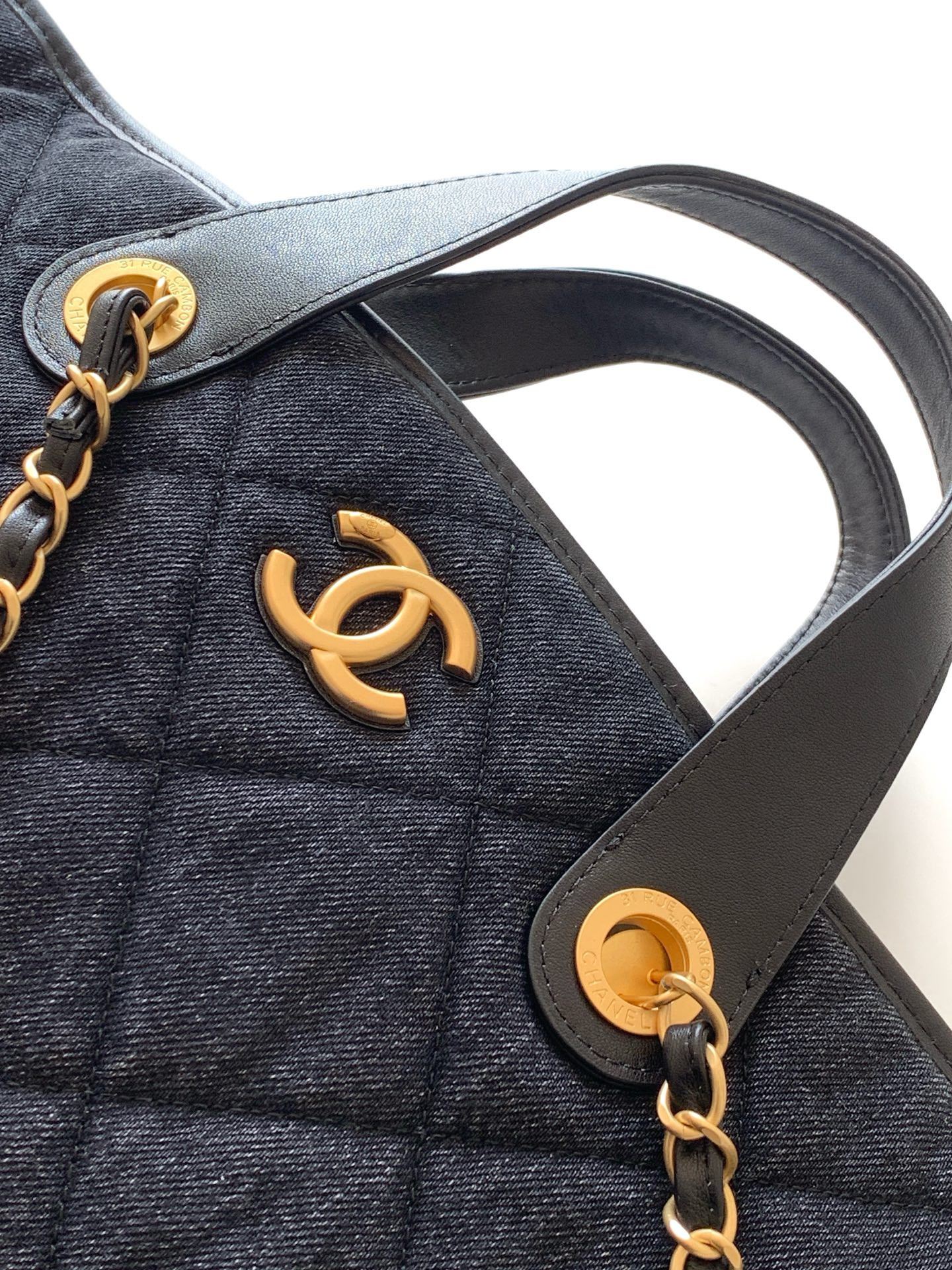 Ch**el Shopping Bag 26x44x13cm