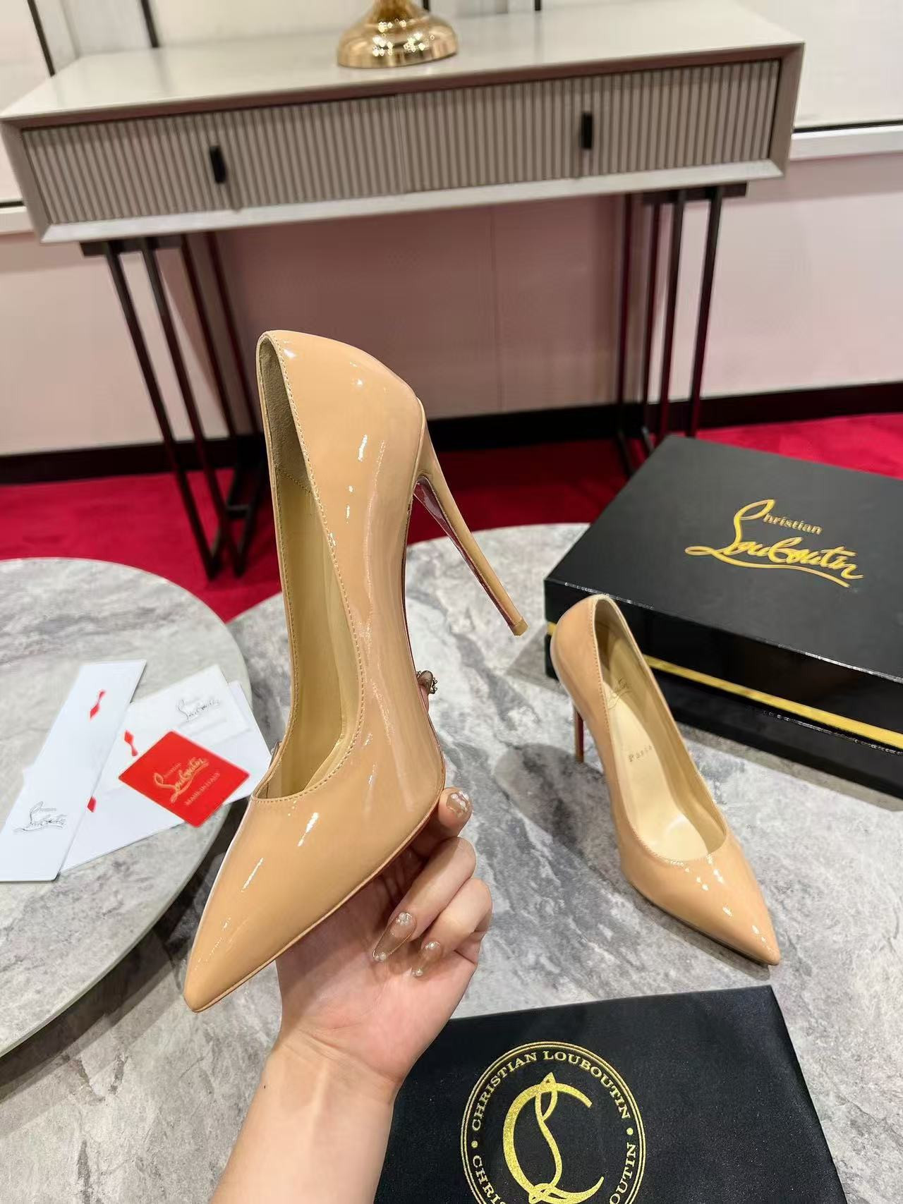 UA Chr1st1an Louboutin CL red-bottom shoes