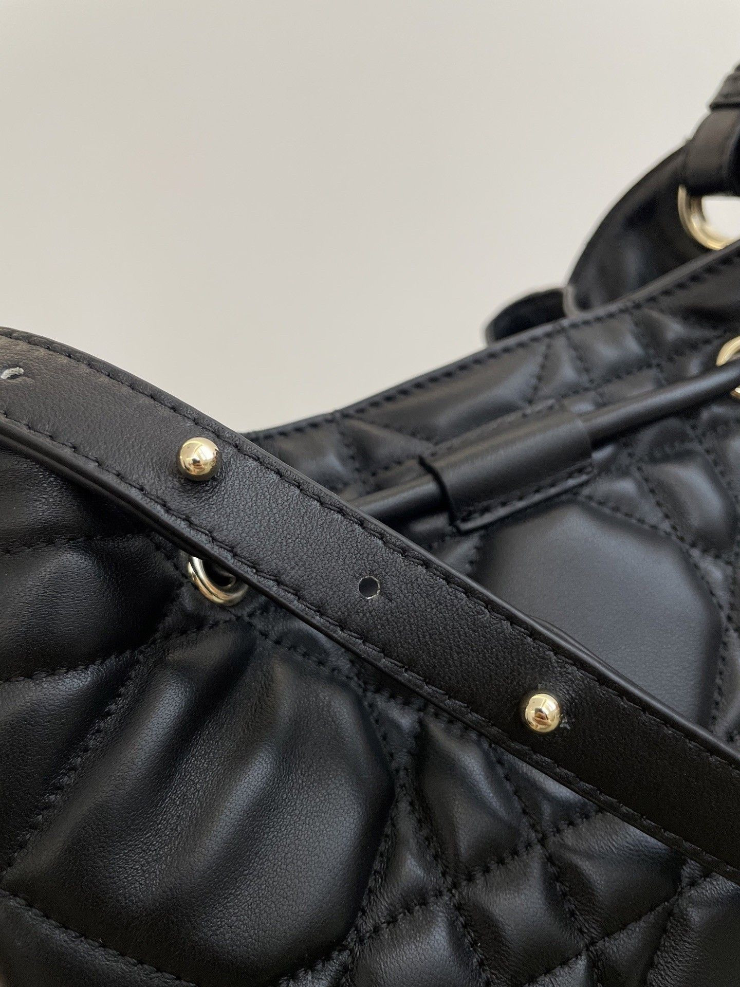 D10r Medium D-Motion Bag Black Macrocannage Lambski 23x13x24cm