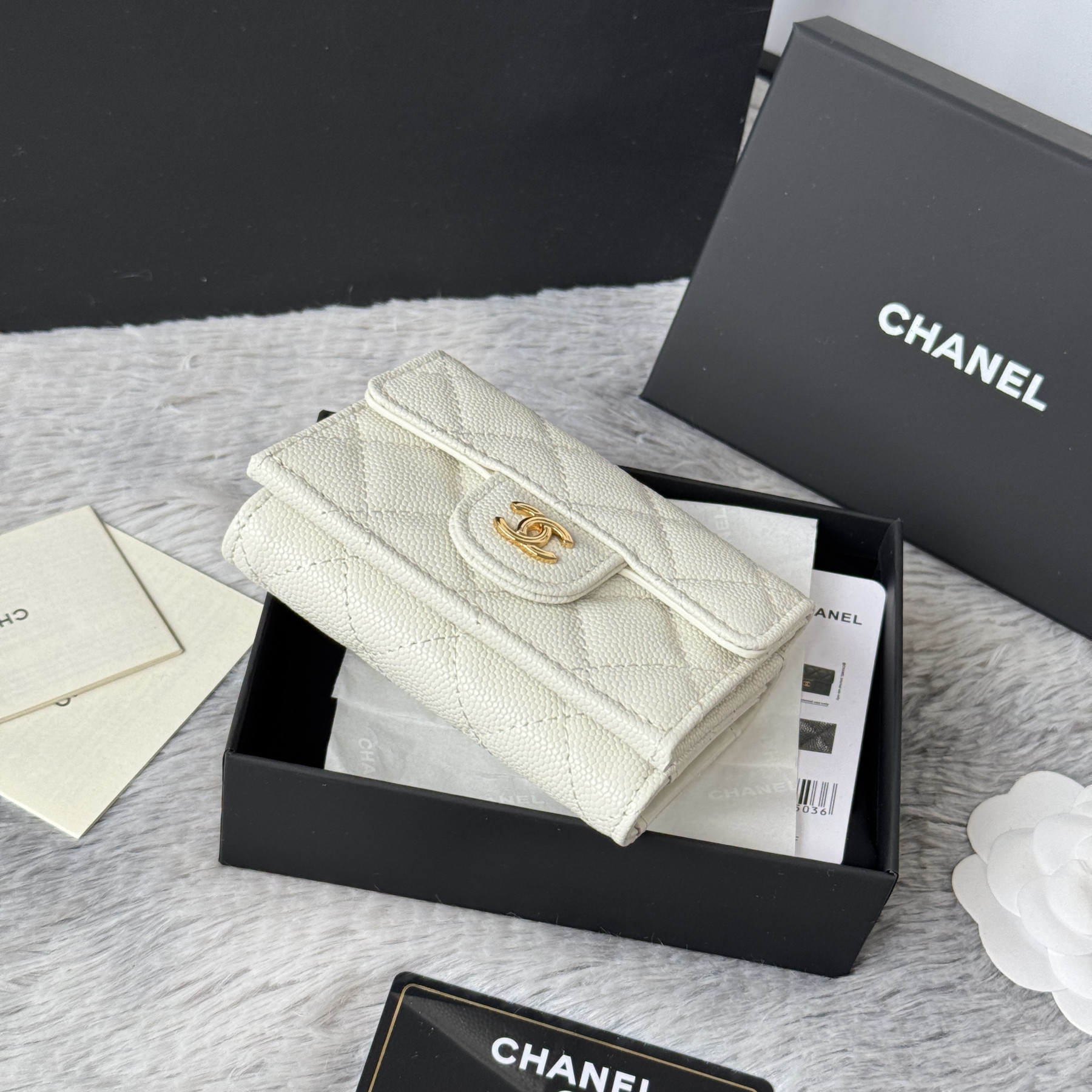 Ch**el card holder 10.5x7.5x3cm