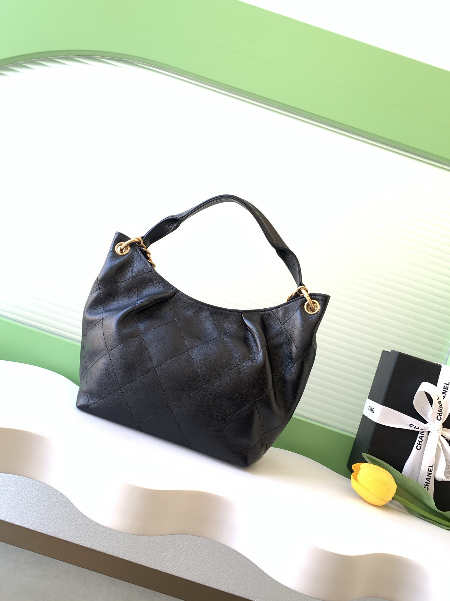 Chanel Hobo Bag 24x31x10cm