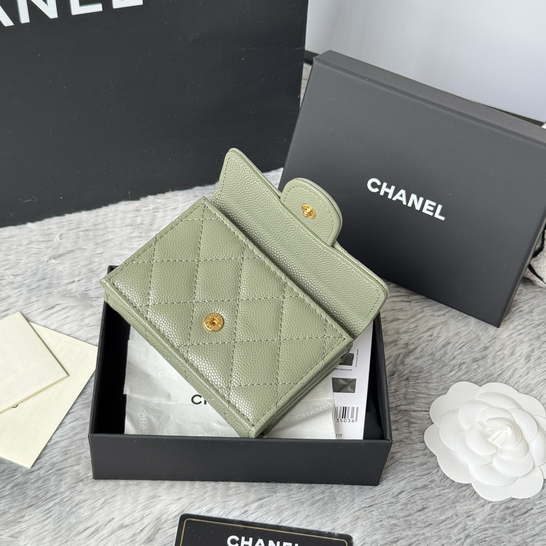 Ch**el card holder 10.5x7.5x3cm