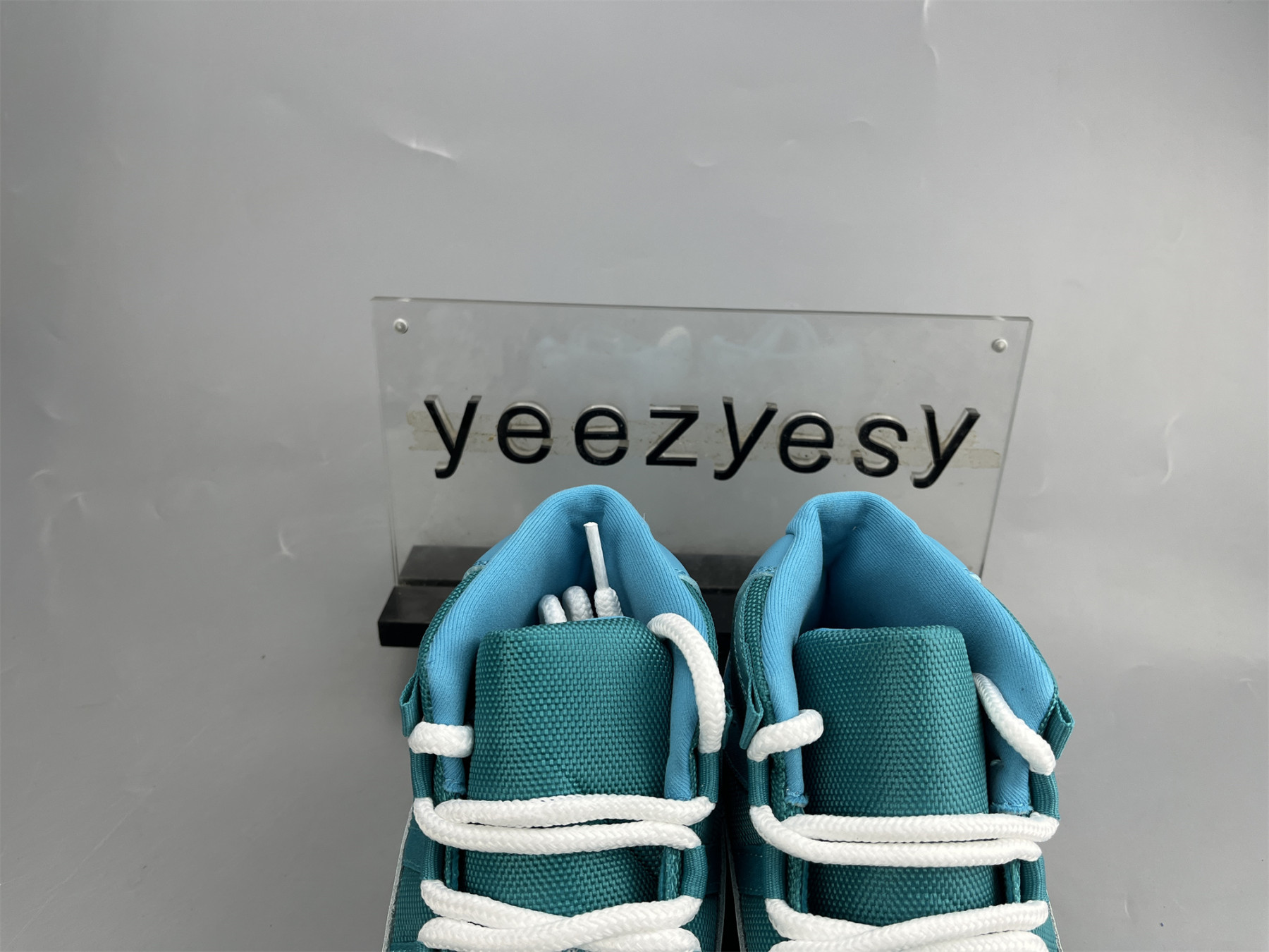 UA AIR JORDAN 11 RETRO SOUTH COAST