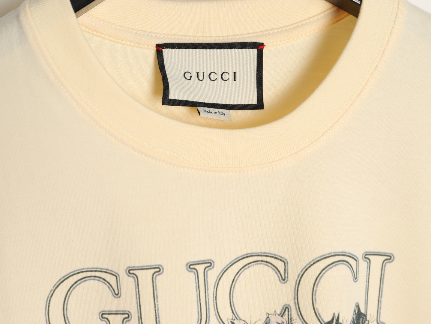 GUCCI Short-sleeved T-shirt