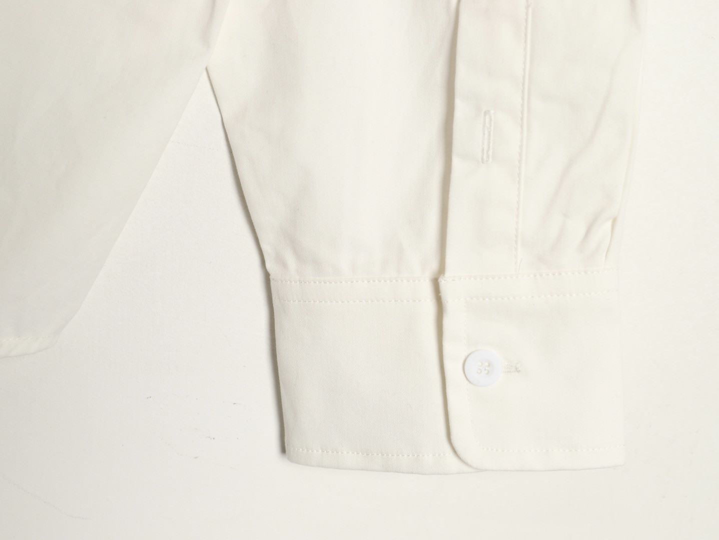 Ba1en*iaga Long-sleeved Shirts