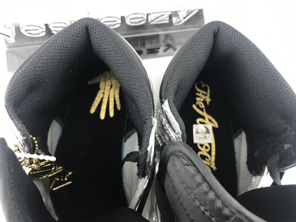 UA AIR JORDAN 1 RETRO HIGH 