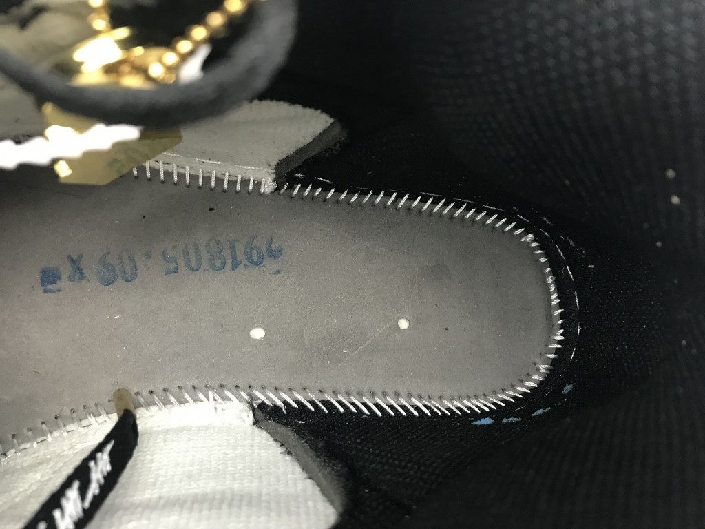 UA AIR JORDAN 1 RETRO HIGH 