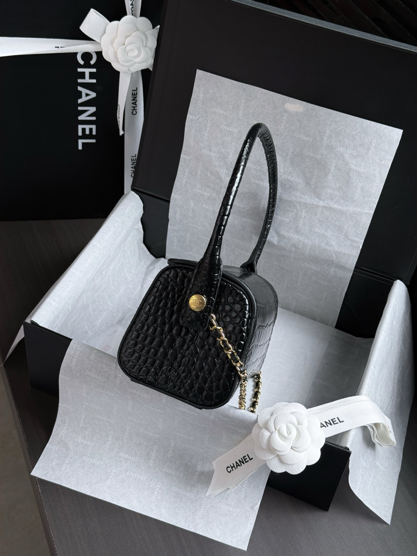 Ch**el clutch with chain ap5294 11x23x12.5cm