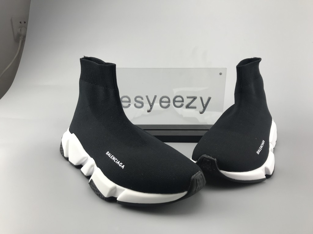 UA SPEED TRAINERS BLACK WHITE BLACK