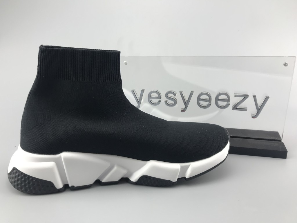 UA SPEED TRAINERS BLACK WHITE BLACK