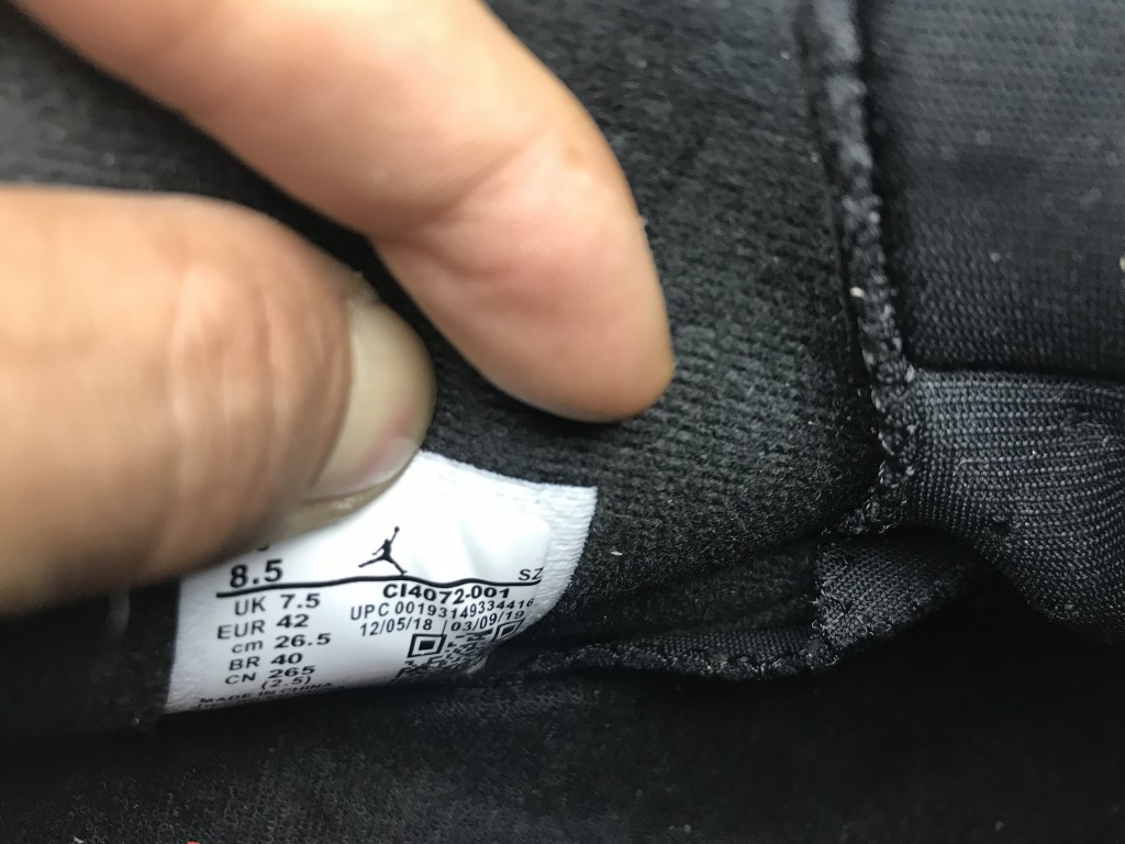 UA AIR JORDAN 6 RETRO SP "REFLECTIONS OF A CHAMPION"