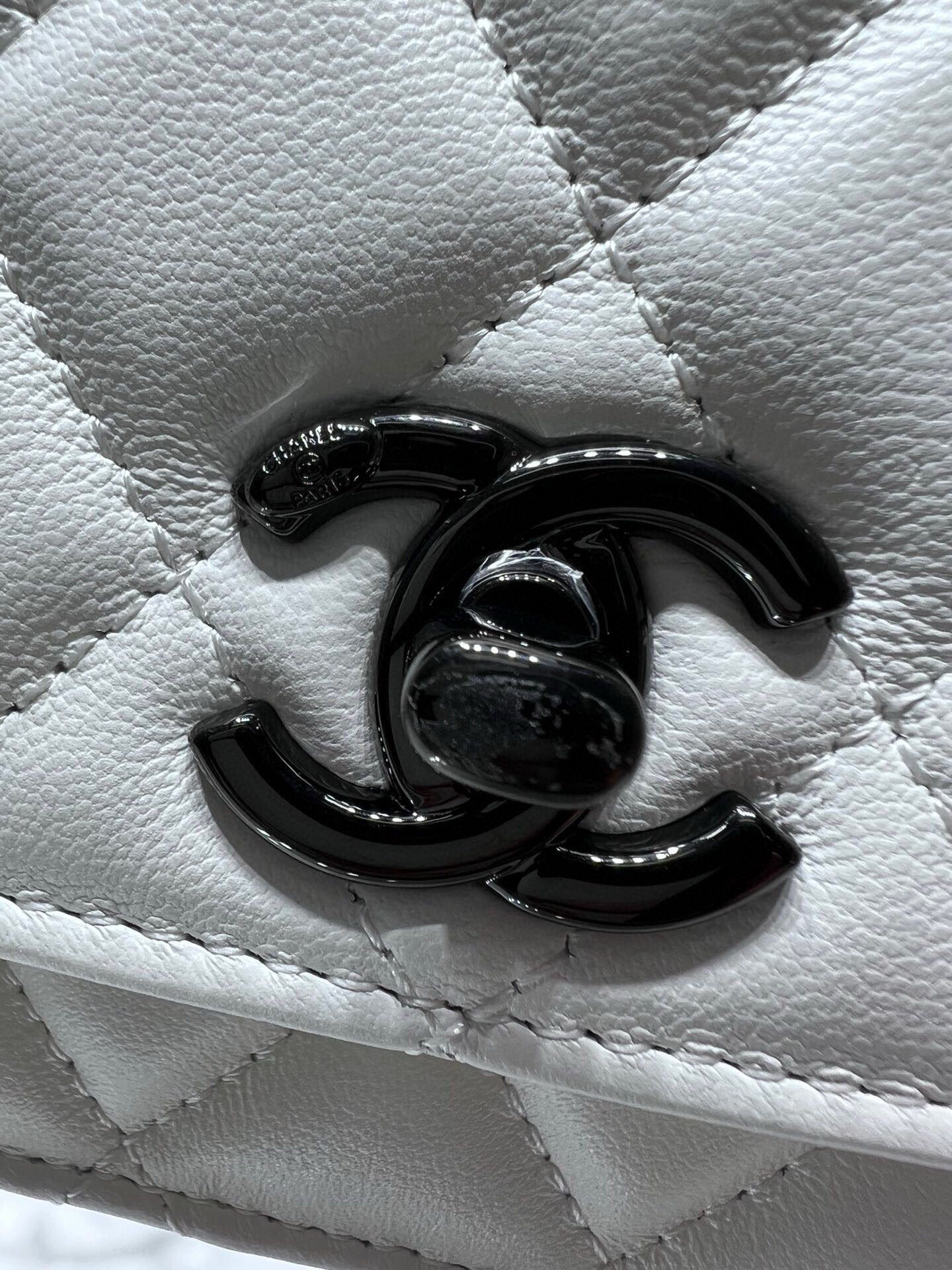 Ch**el woc trendy cc wallet on chain 19x12x3.5cm