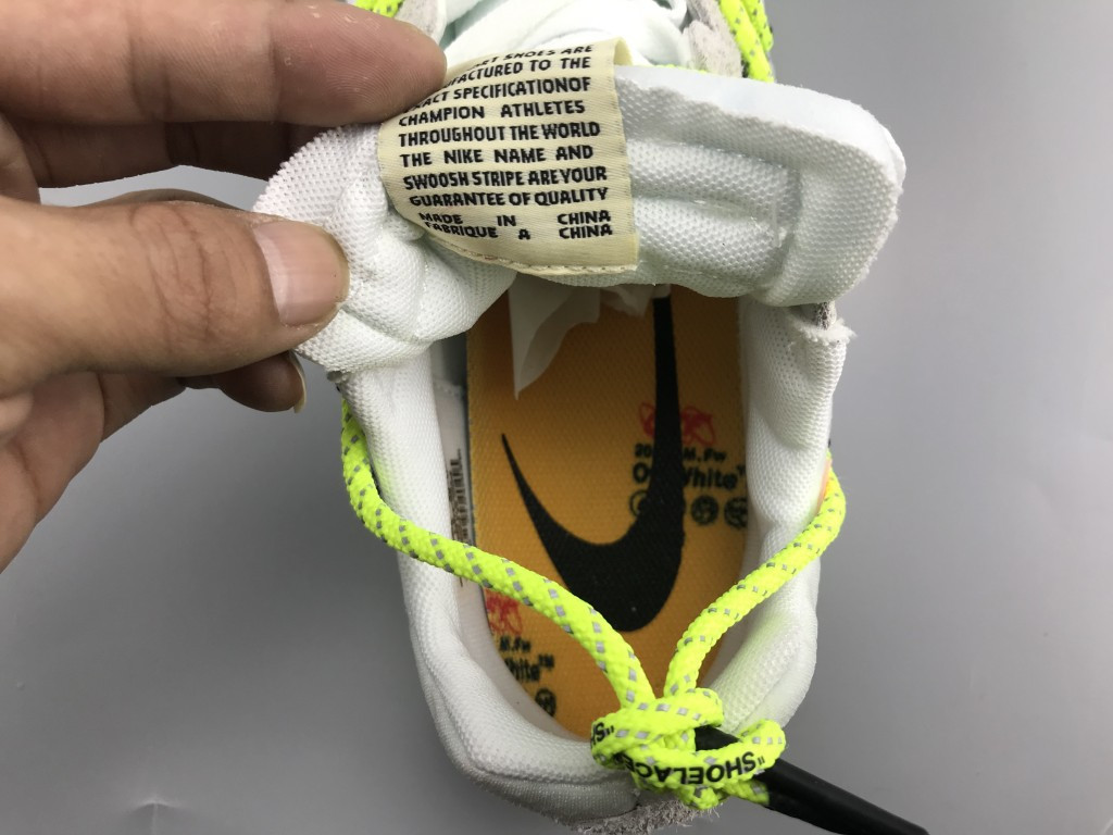 UA NIKE WMNS AIR ZOOM TERRA KIGER 5 / OW "OFF WHITE"