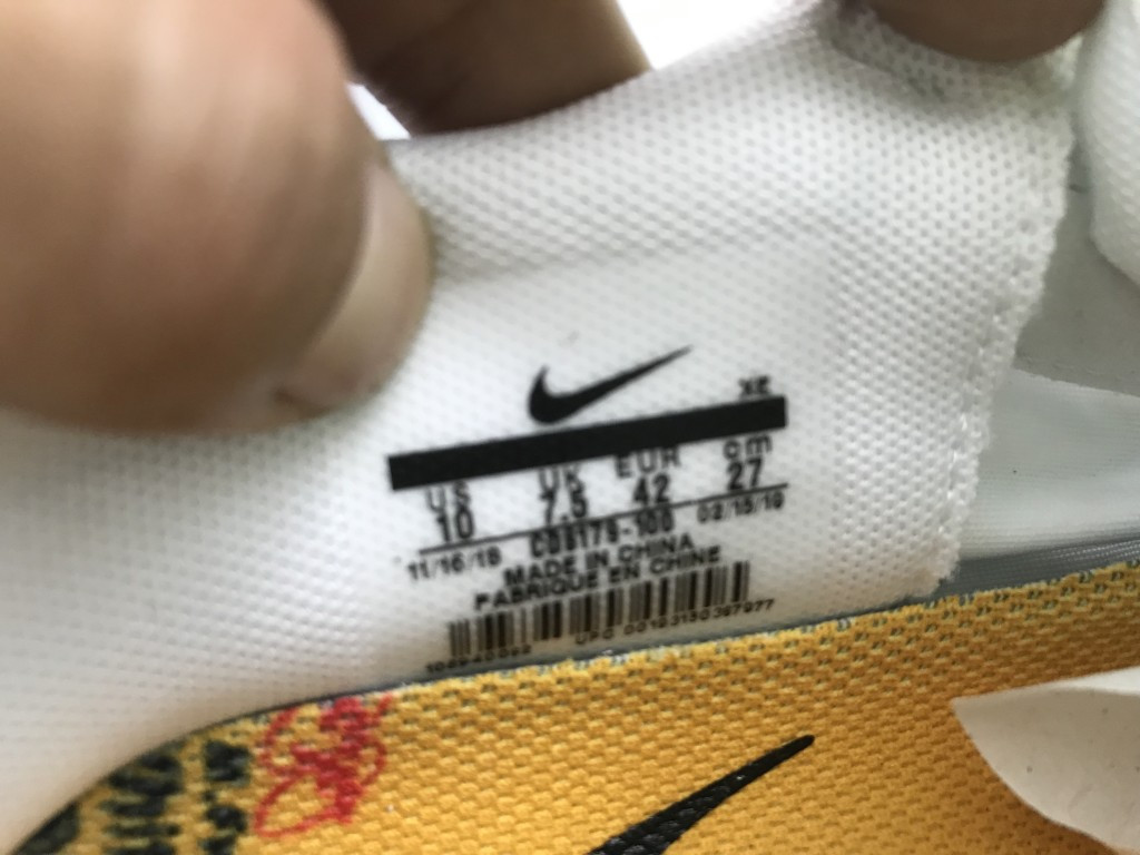 UA NIKE WMNS AIR ZOOM TERRA KIGER 5 / OW "OFF WHITE"