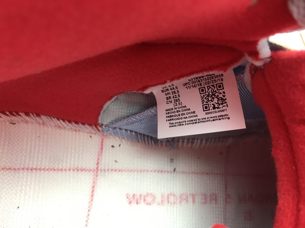 UA AIR JORDAN 5 RETRO "TROPHY ROOM"