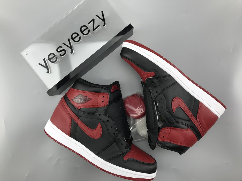 UA AIR JORDAN 1 RETRO HIGH OG "BANNED 2016 RELEASE"