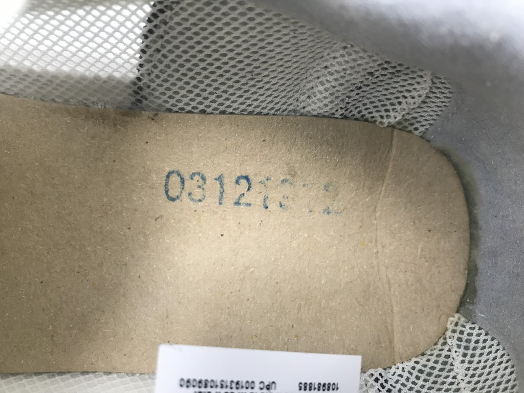 UA NIKE LDWAFFLE/SACAI WHITE GREY