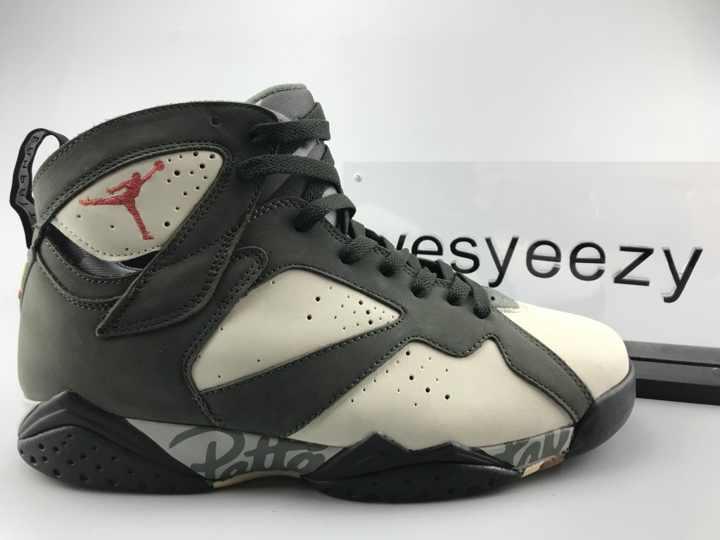 UA AIR JORDAN 7 X PATTA OG SP "ICICLE"