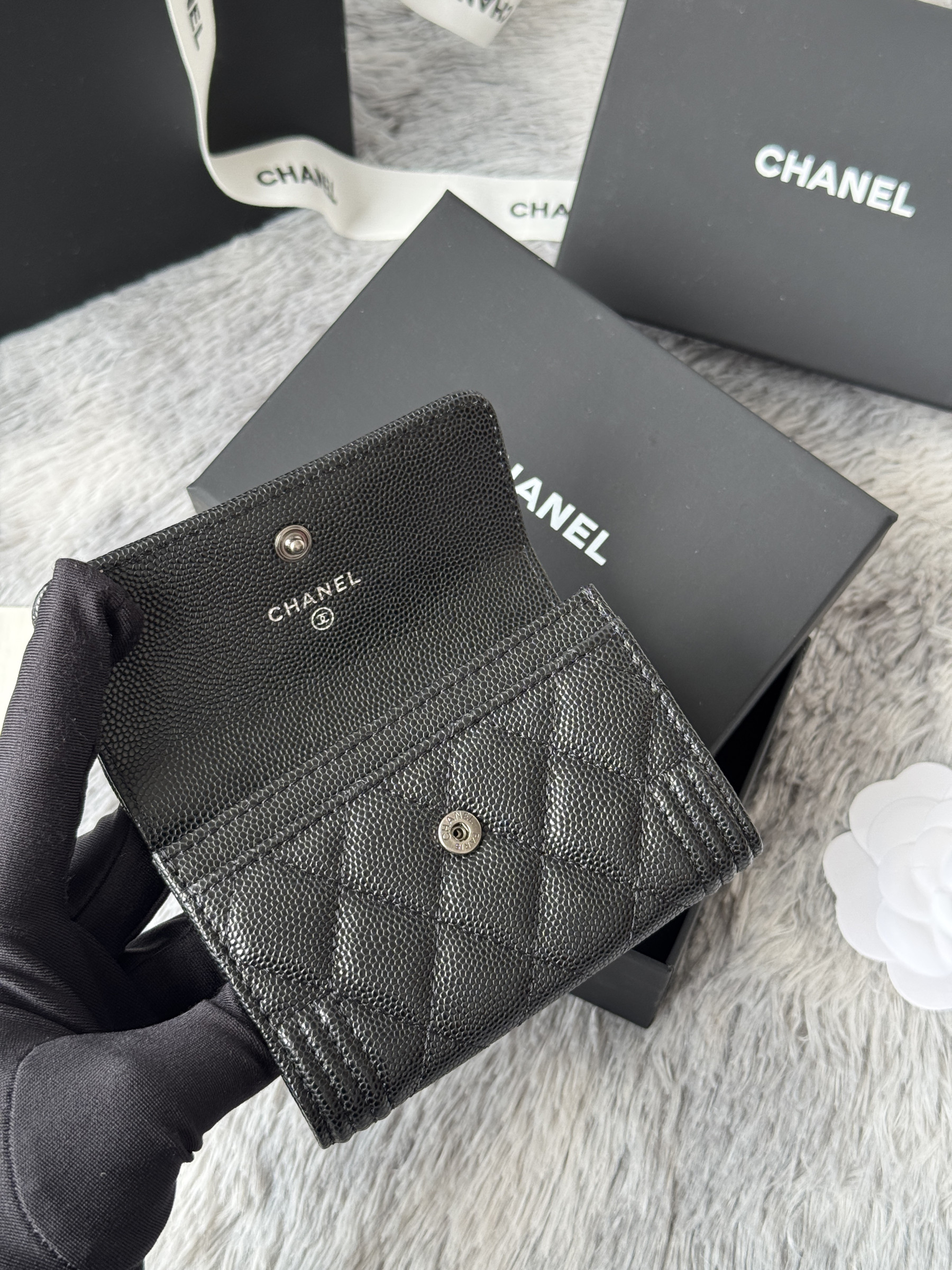 Ch**el boy Ch**el flap card holder a80603 7.5x11.3x2.1cm