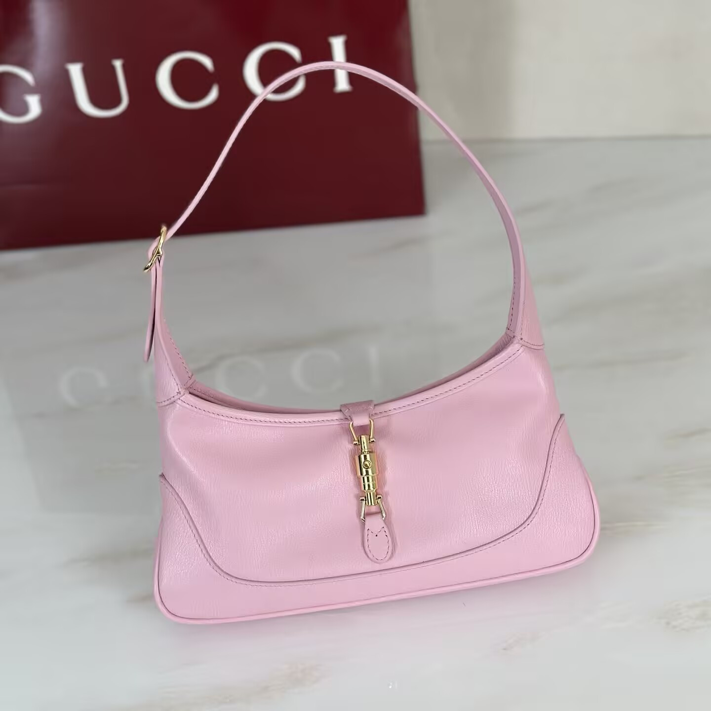 Gucci Jackie Slim Shoulder Bag 27x13x3.5cm