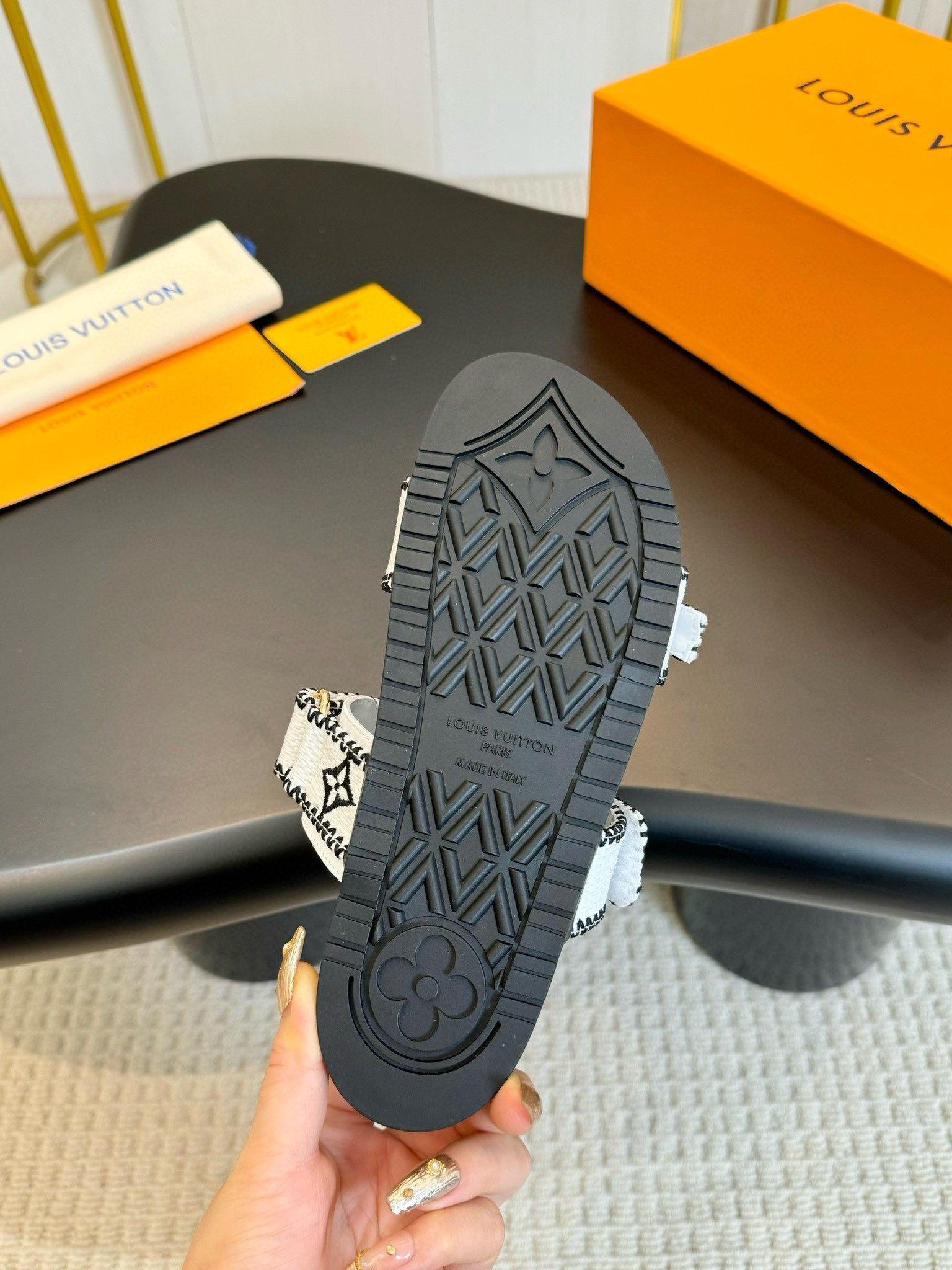 UA LV Bom Dia Flat Comfort Mule