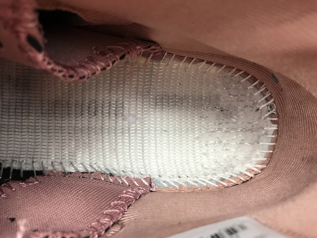 UA AIR JORDAN 6 RETRO "ALEALI MAY"