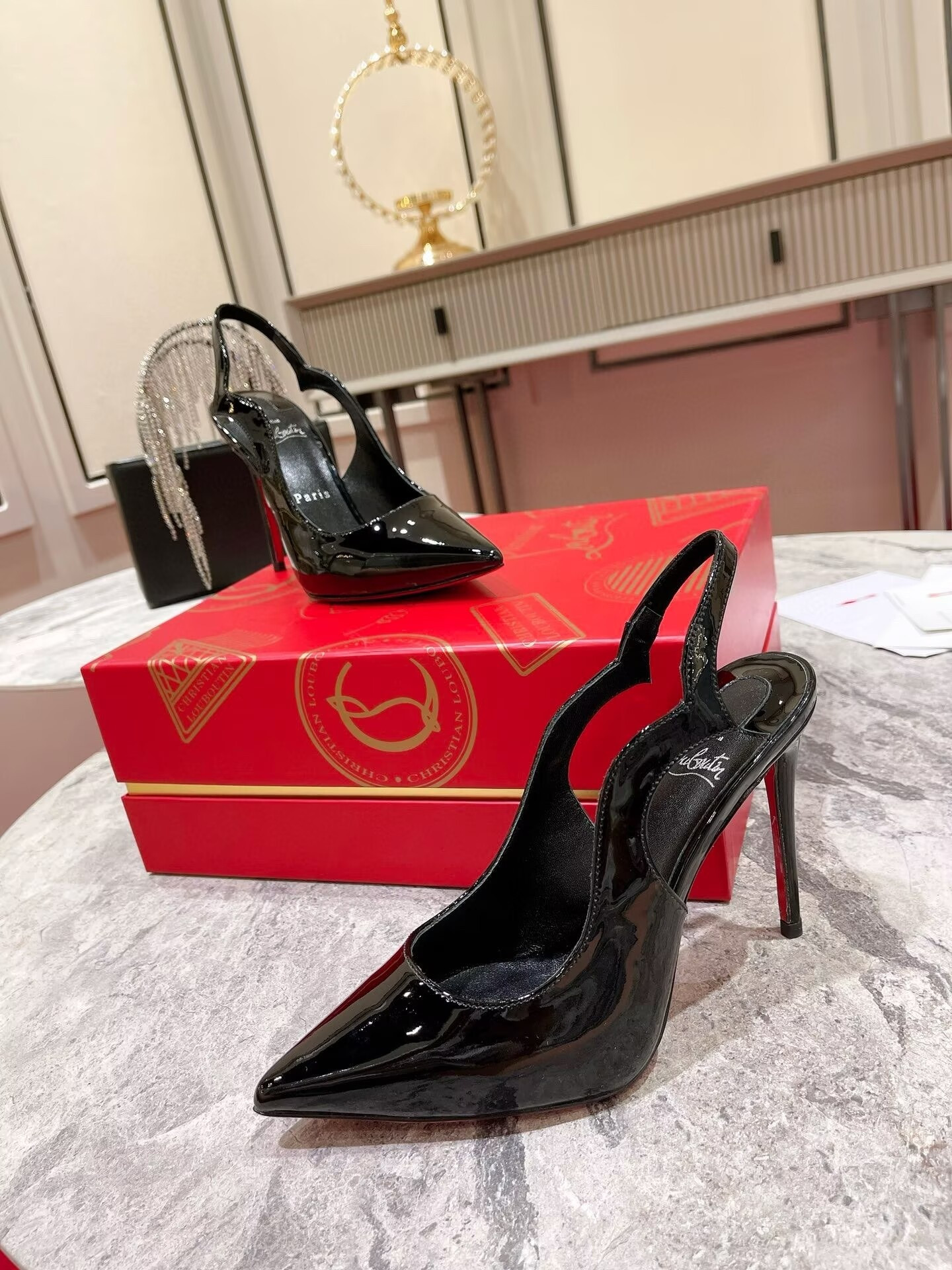 UA Christian Louboutin Hot Chick Sling 100 mm Slingback Pumps(Customized, no exchange no return, about 15 days)