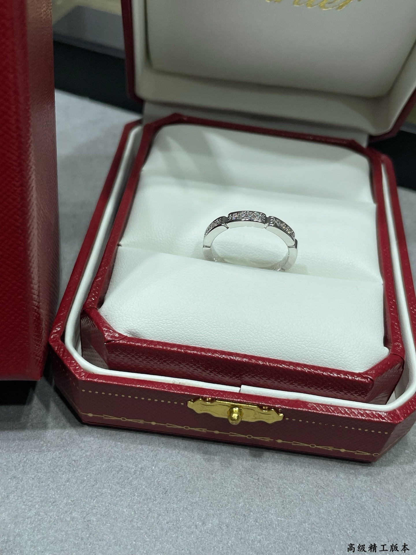 Ca*t1er Cheetah Series Seven-grid Half D1am0nd Ring