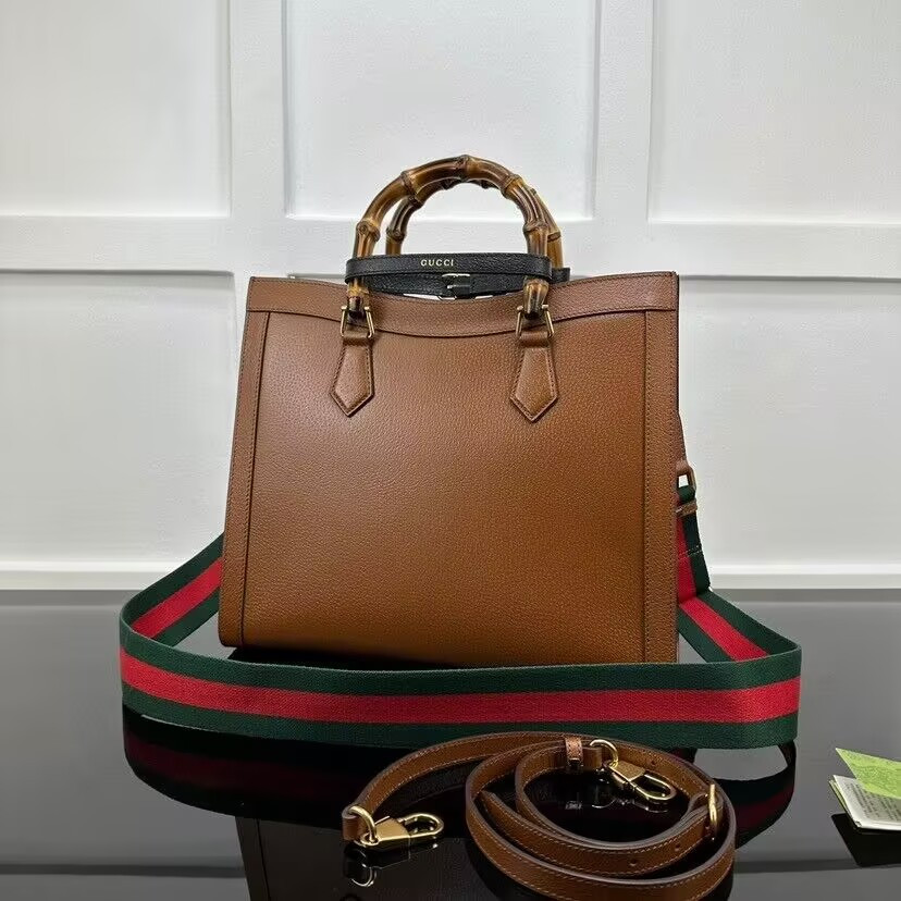 Gvc*1 Diana large tote bag 35x30x14 cm