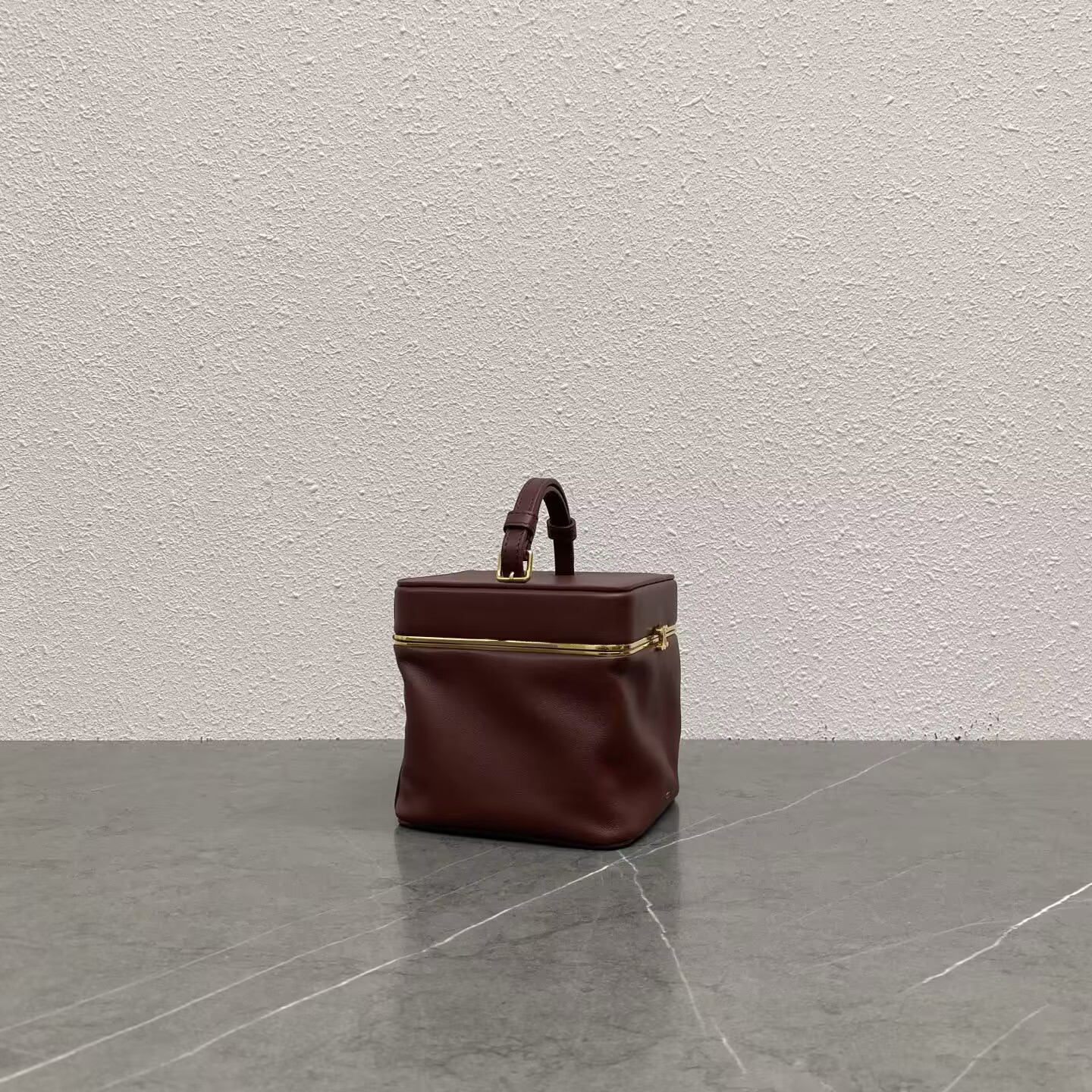 CELINE SMALL TRIOMPHE FRAME 12.5x12.5x12.5cm