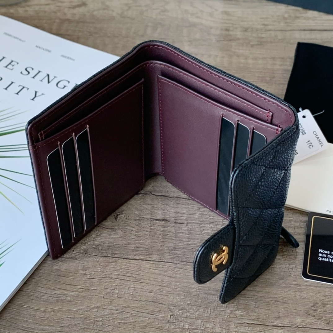 Ch**el wallet 10.5x11.5x3cm