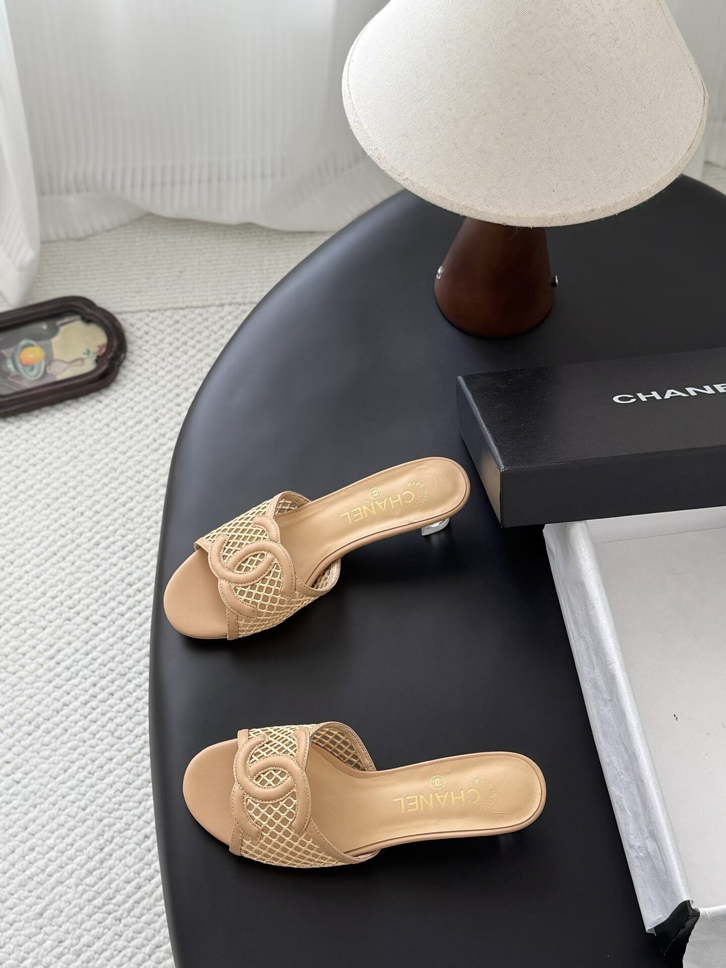 ua Ch**el sandals 4.5cm heel