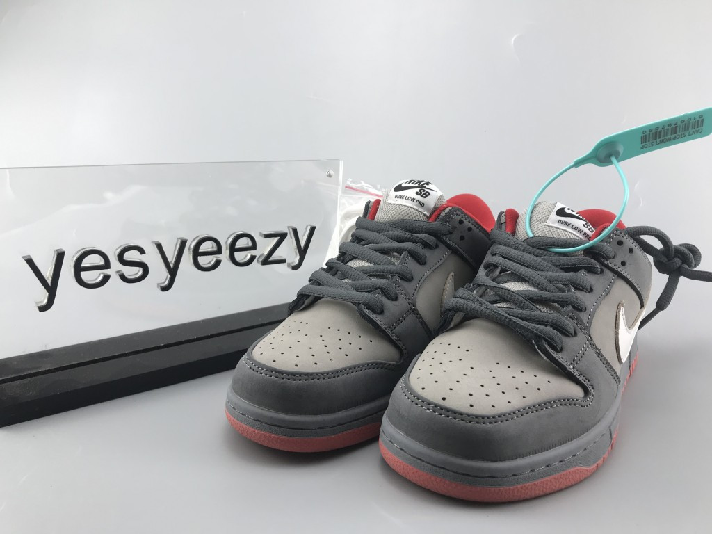 UA NIKE JEFF STAPLE X DUNK LOW PRO SB 