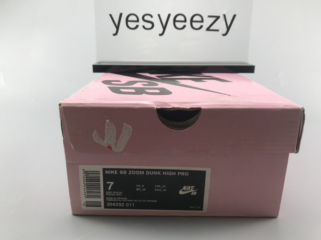 UA NIKE JEFF STAPLE X DUNK LOW PRO SB 