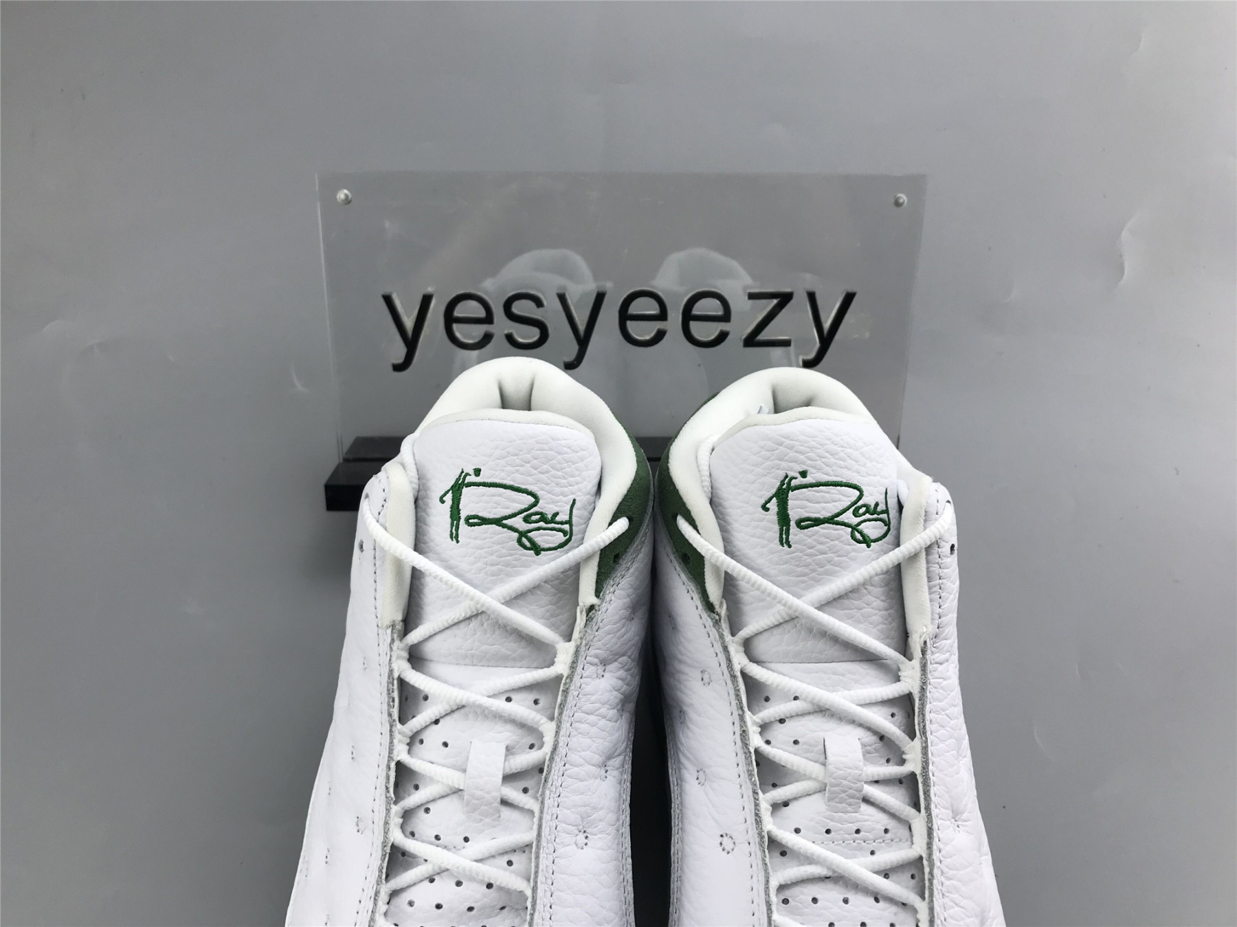 UA AIR JORDAN 13 RETRO 