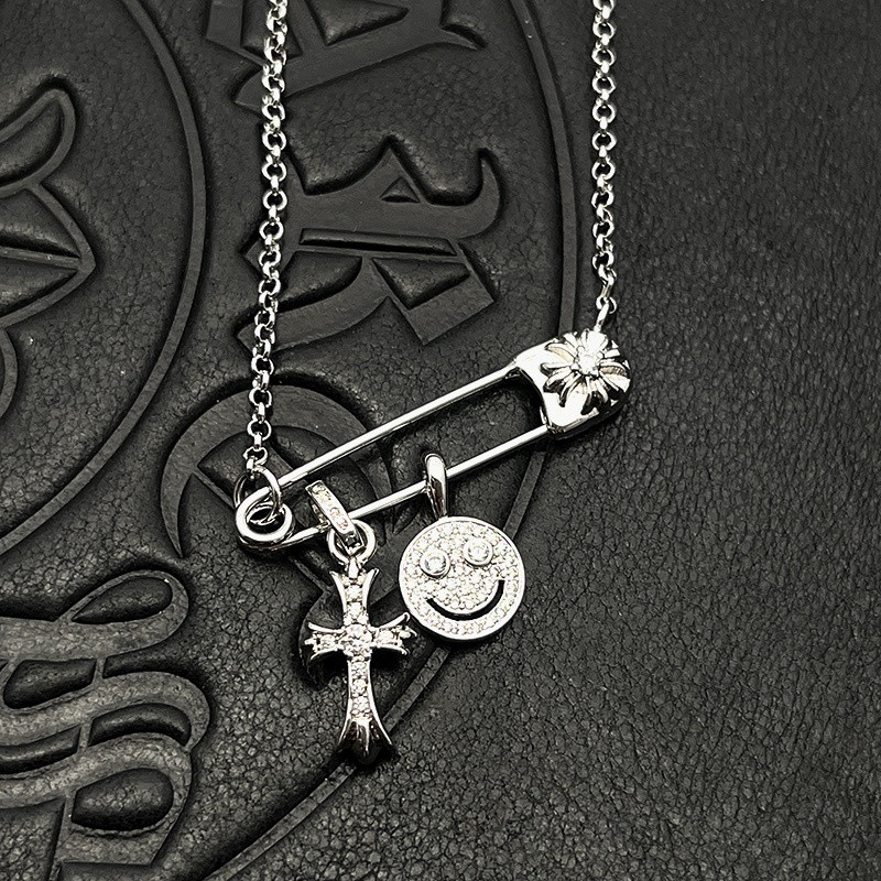 Hearts Smiley Face Small Cross Necklace (Chain length 45+5cm)