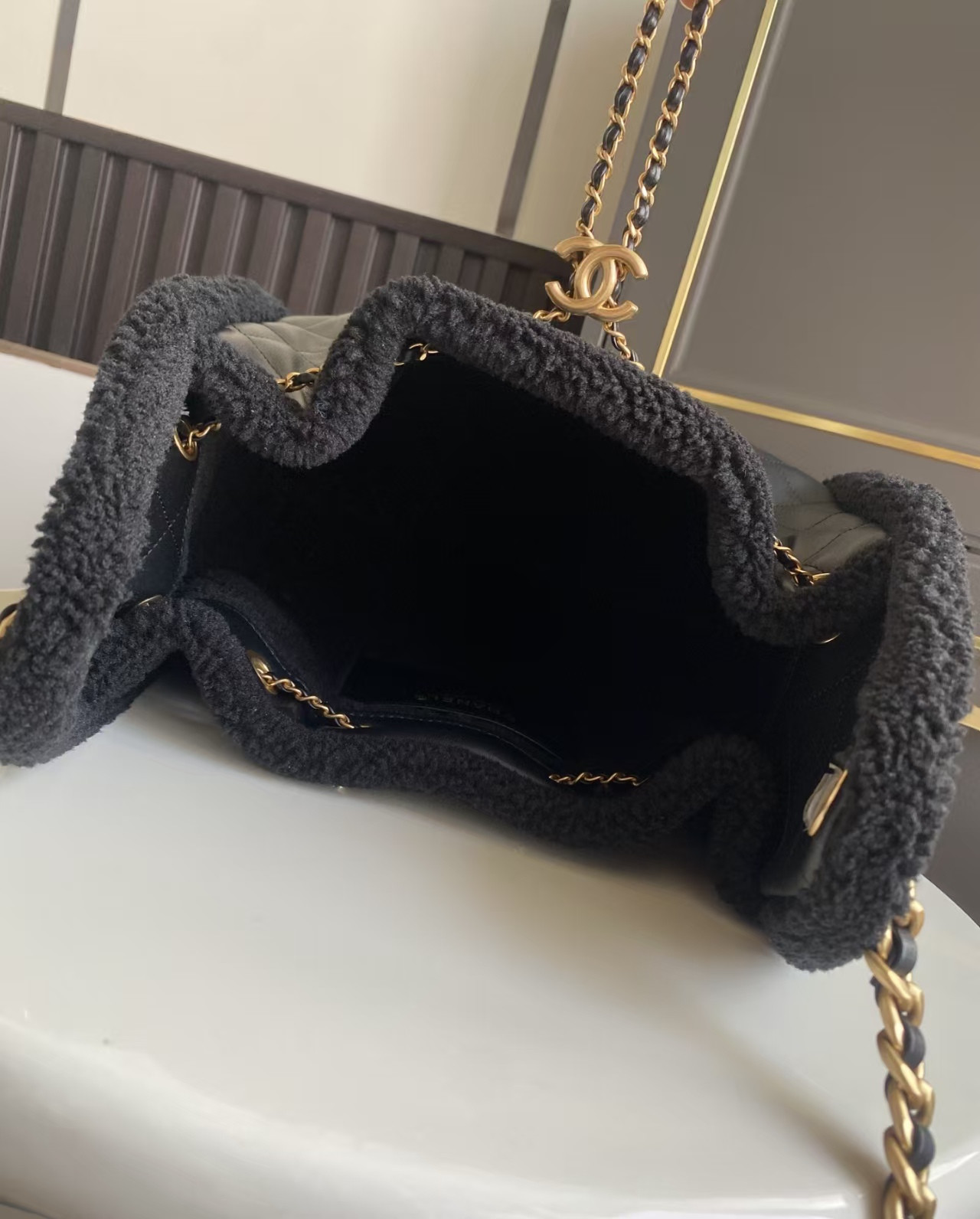 Ch**el 25C Bucket Bag 26x30x14cm