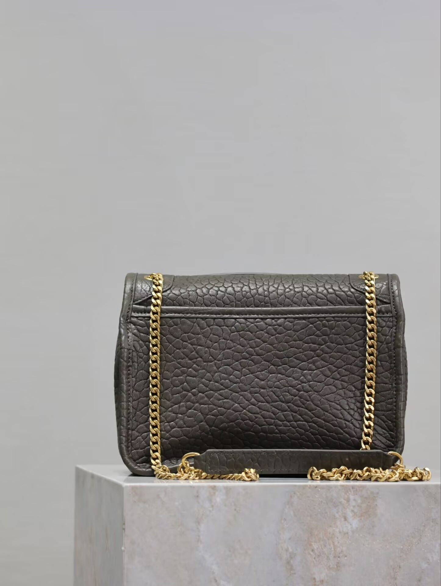 Y51 Niki Mini in grained lambskin 828736 12.5x18x5cm