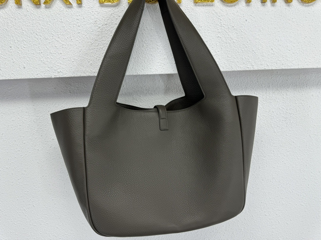 Y51 LE 5 À 7 BEA in grained leather 50×28×18cm