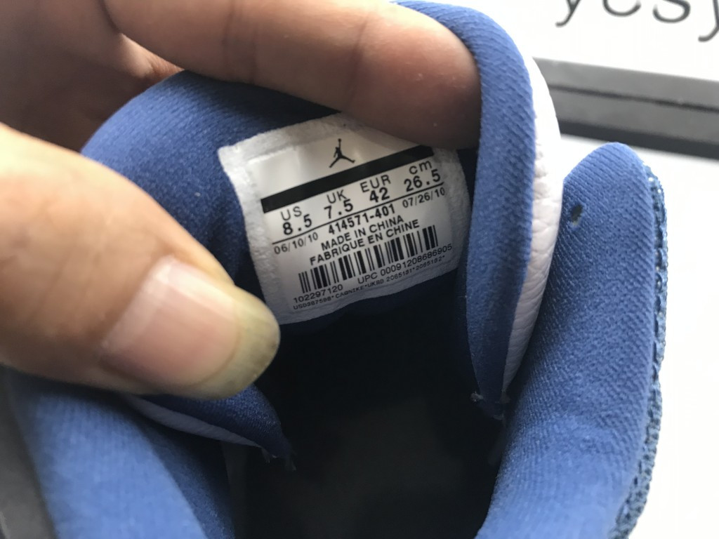 UA AIR JORDAN 13 RETRO 